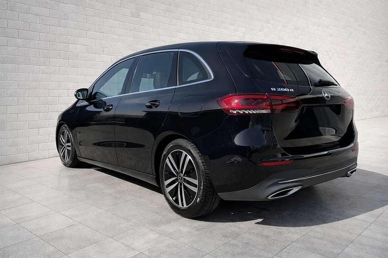 Gebraucht Mercedes B200 150 PS (110 kW) 2022 Schwarz Van / Kleinbus