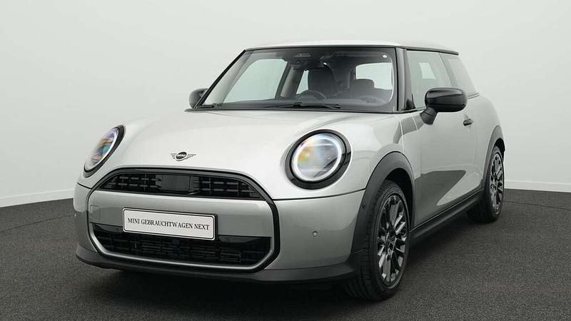 Grau Gebraucht 2024 Mini Cooper Classic Kleinwagen | 25.422 € (Fairer Preis) - Bild 1/4