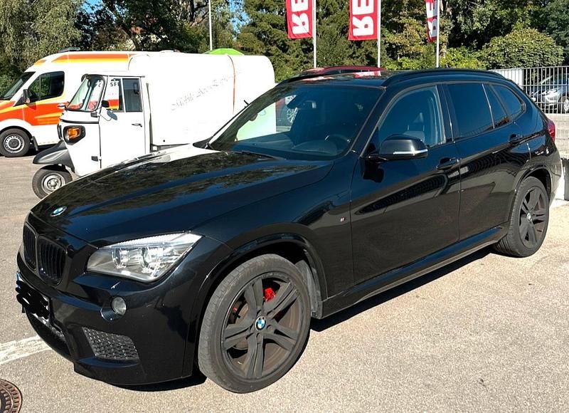 Schwarz Gebraucht 2013 BMW X1 SUV | 12.499 € (Etwas zu teuer) - Bild 1/4