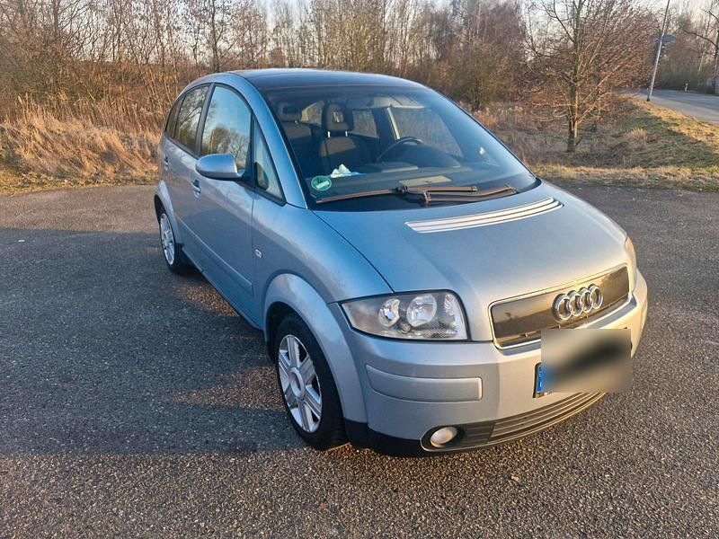 Second-hand Audi A2 110 CP (80 kW) 2002 Albastru Hatchback