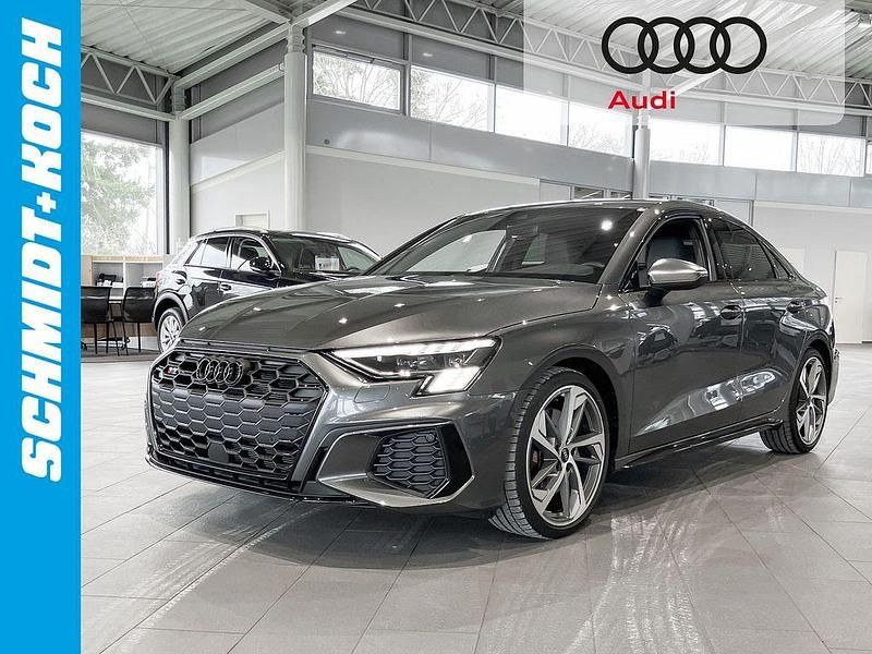Grau Gebraucht 2024 Audi S3 Sport Limousine | 46.990 € (Teuer) - Bild 1/4