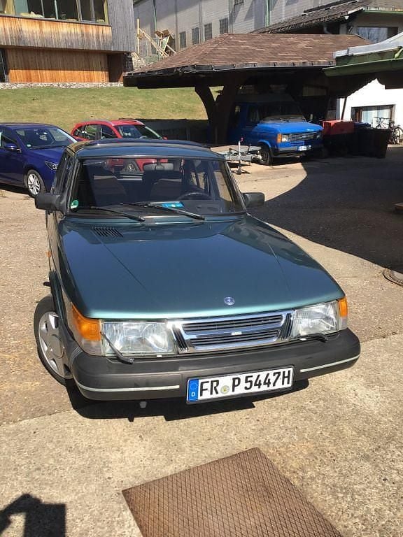 Grün Gebraucht 1988 Saab 900 Limousine | 4.100 € - Bild 1/4