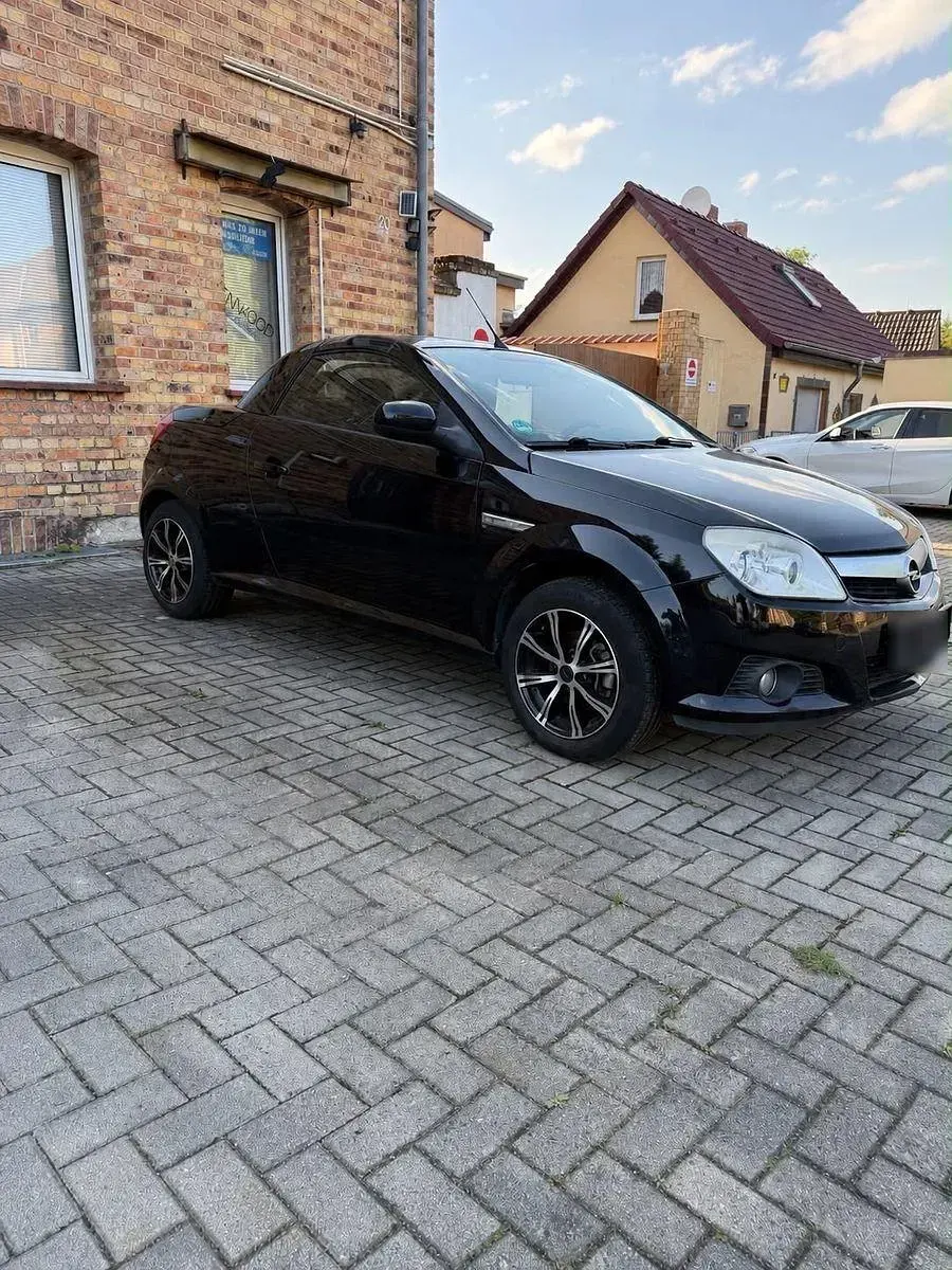 Gebraucht Opel Tigra 125 PS (91 kW) 2006 Schwarz Cabrio