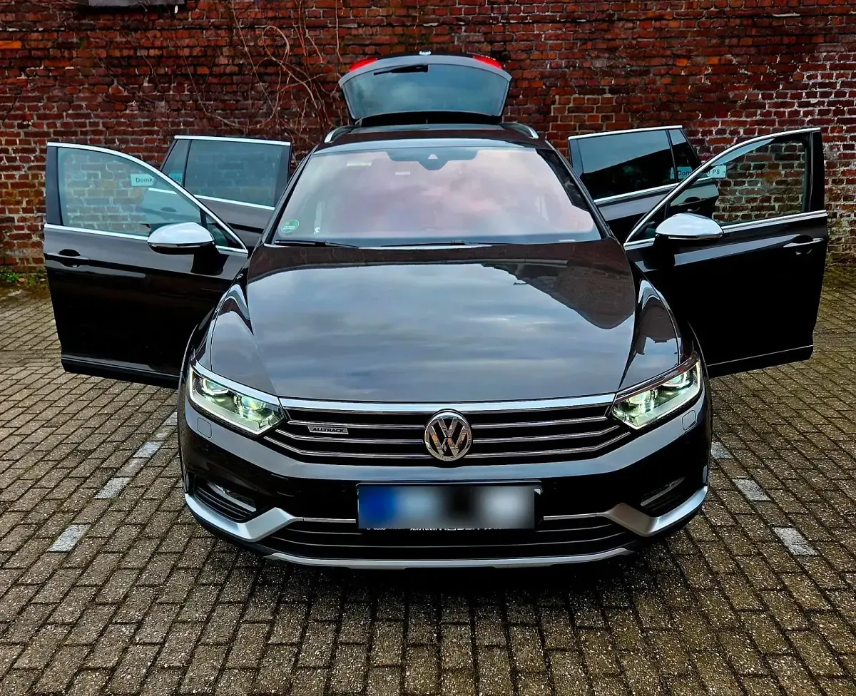 Używany VW Passat Alltrack 239 KM (175 kW) 2016 Brązowy Kombi
