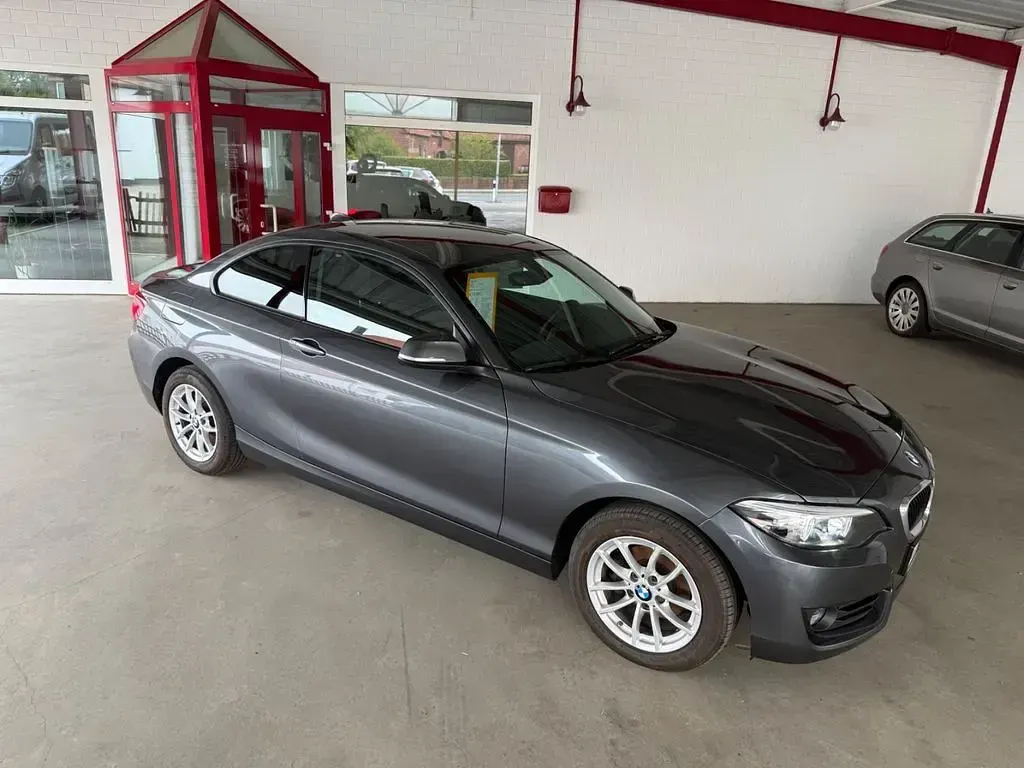 Gebraucht BMW 218 Advantage 136 PS (100 kW) 2019 Grau Coupé