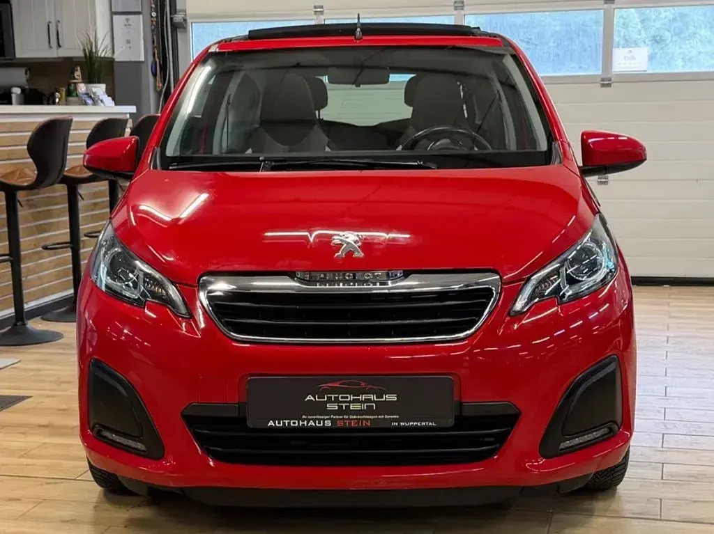 Gebraucht Peugeot 108 Active 69 PS (50 kW) 2017 Rouge scarlet Kleinwagen