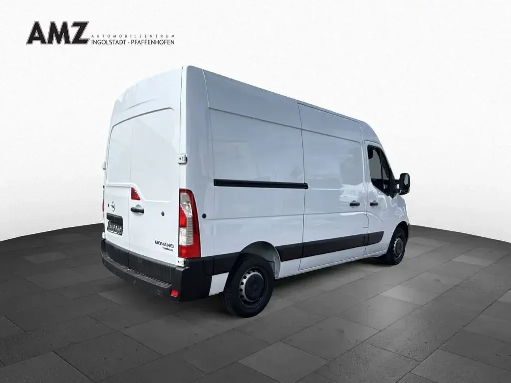 Gebraucht Opel Movano 136 PS (100 kW) 2022 Weiß Van