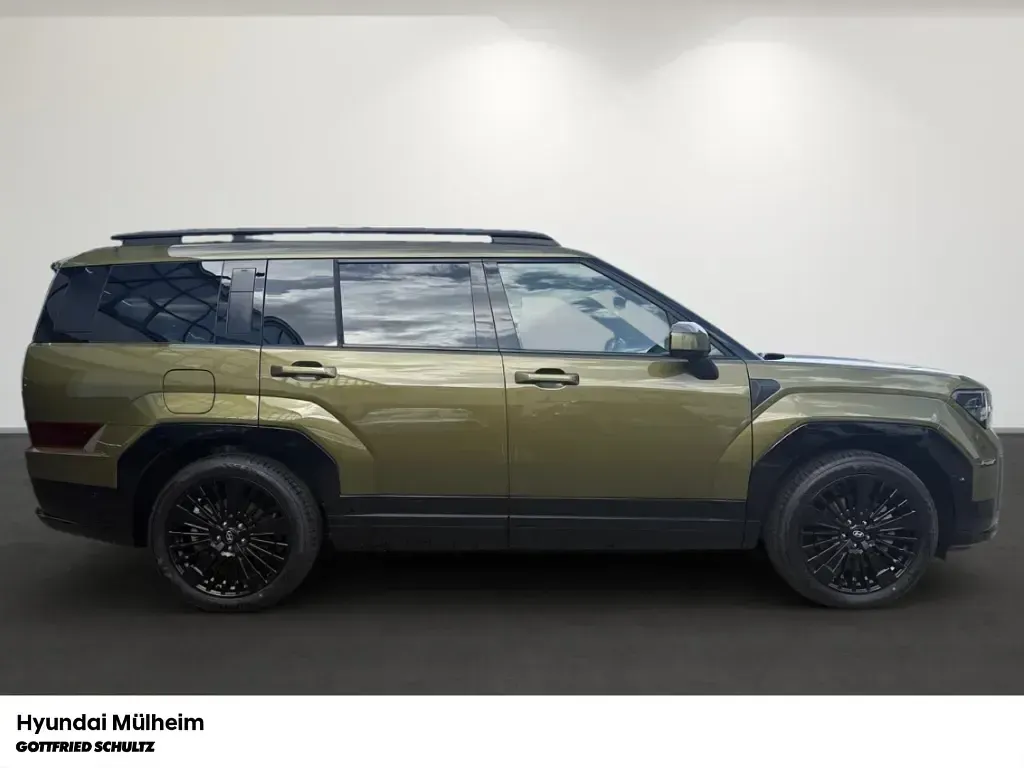 Gebraucht Hyundai Santa Fe Blackline 253 PS (186 kW) 2025 Ocado green / mic SUV