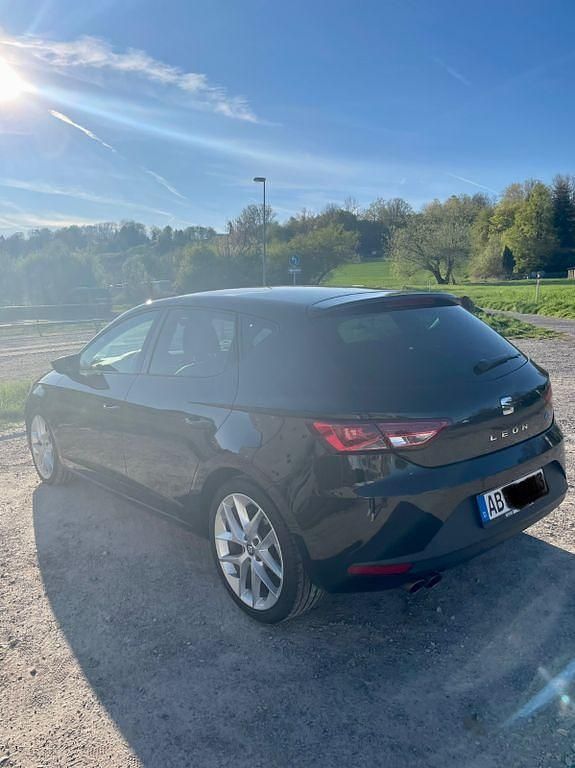 Gebraucht Seat Leon FR 150 PS (110 kW) 2016 Schwarz Limousine