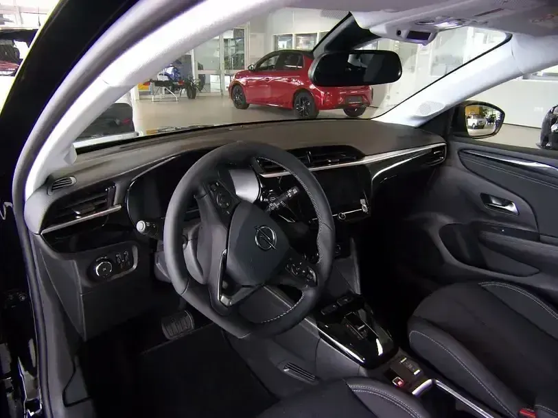 Gebraucht Opel Corsa-e Elegance 100 kW (136 PS) 2023 Schwarz Kleinwagen