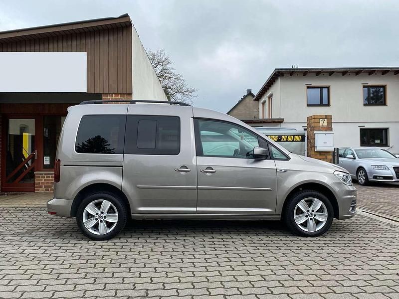 Second-hand VW Caddy 150 CP (110 kW) 2016 Bej Monovolum