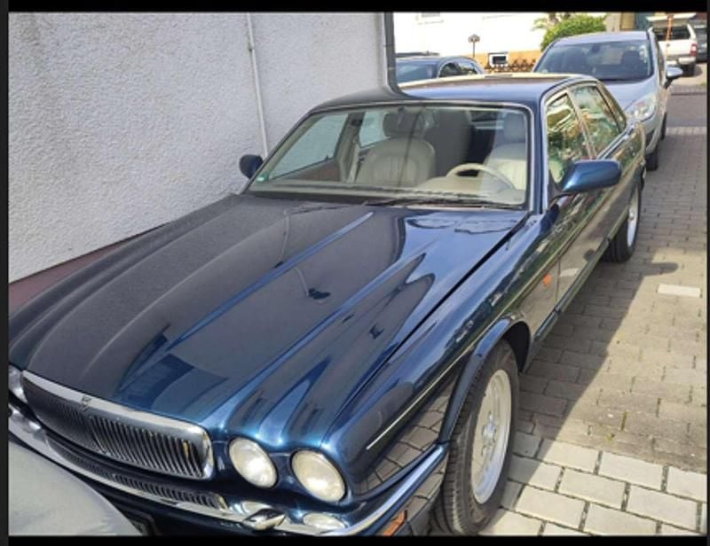 Gebraucht Jaguar XJ Sovereign 241 PS (177 kW) 1995 Blau Limousine