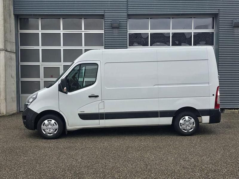 Gebraucht Opel Movano 179 PS (131 kW) 2021 Weiß Van