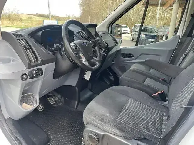 Gebraucht Ford Transit Trend 131 PS (96 kW) 2018 Andere Limousine
