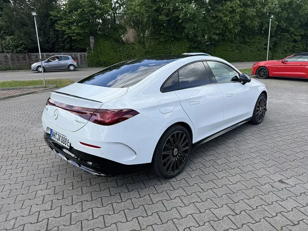Gebraucht Mercedes 350 AMG 200 kW (272 PS) 2025 Weiß SUV