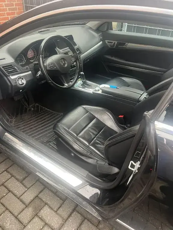 Brugt Mercedes E200 184 HK (135 kW) 2010 Sort Coupe