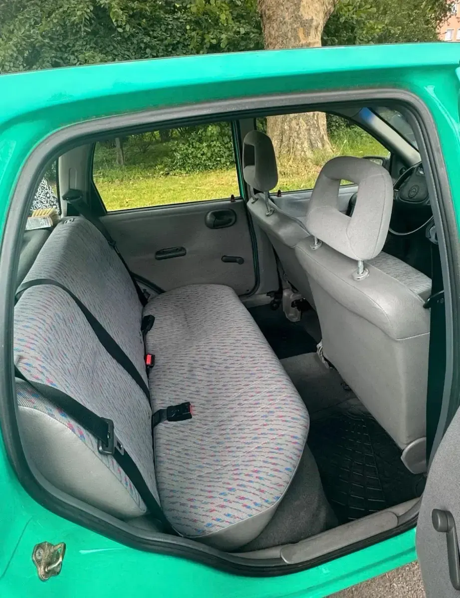 Gebraucht Opel Corsa 90 PS (66 kW) 1995 Grün Kleinwagen