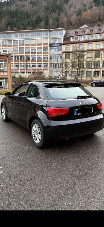 Gebraucht Audi A1 Ambition 86 PS (63 kW) 2012 Schwarz Kleinwagen