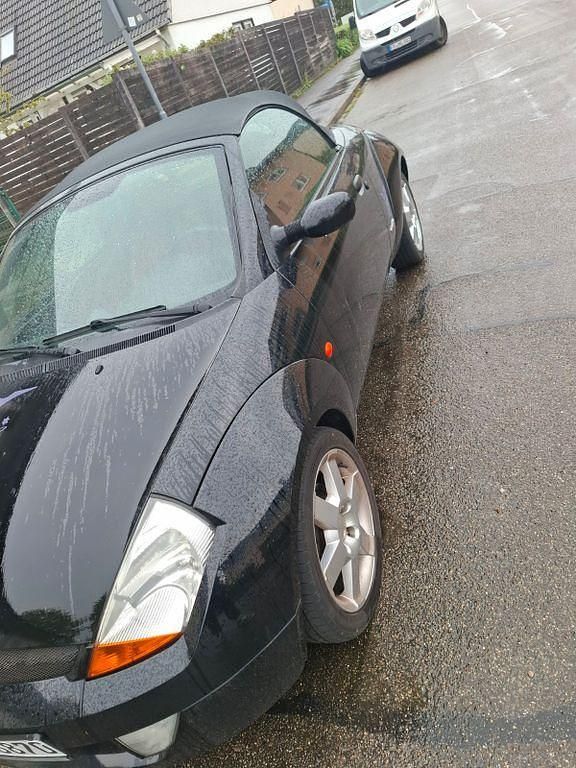 Gebraucht Ford StreetKa 95 PS (69 kW) 2004 Schwarz Cabrio