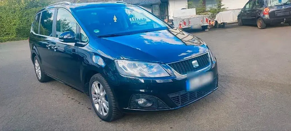 Gebraucht Seat Alhambra 140 PS (102 kW) 2011 Schwarz Van / Kleinbus