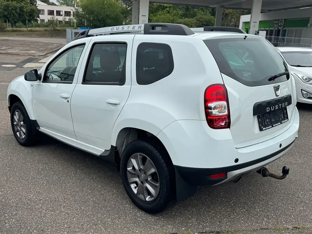 Gebraucht Dacia Duster Prestige 125 PS (91 kW) 2015 Weiß SUV