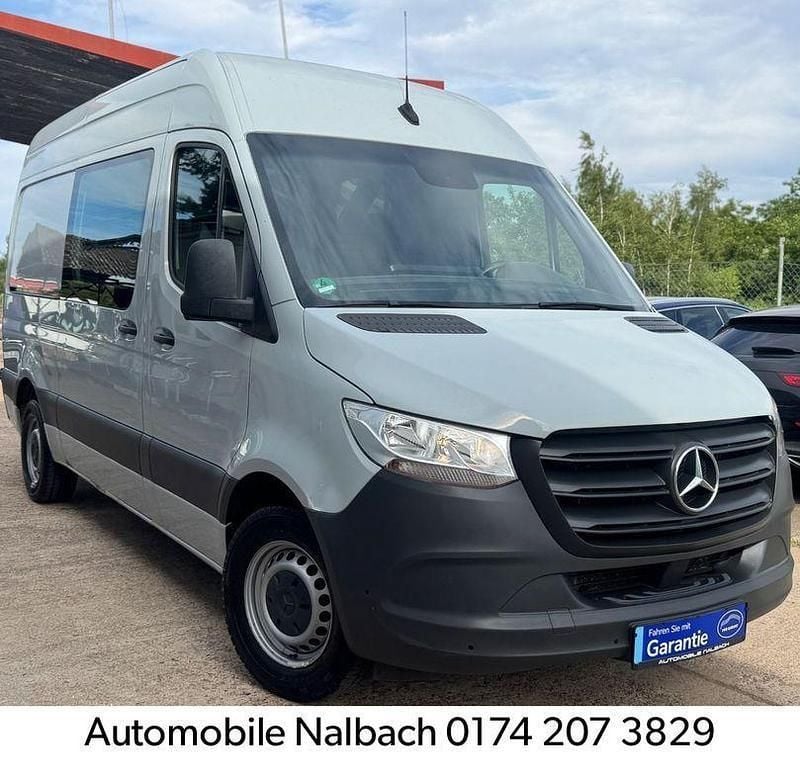 Grau Gebraucht 2021 Mercedes Sprinter Van | 23.990 € (Guter Preis) - Bild 1/4