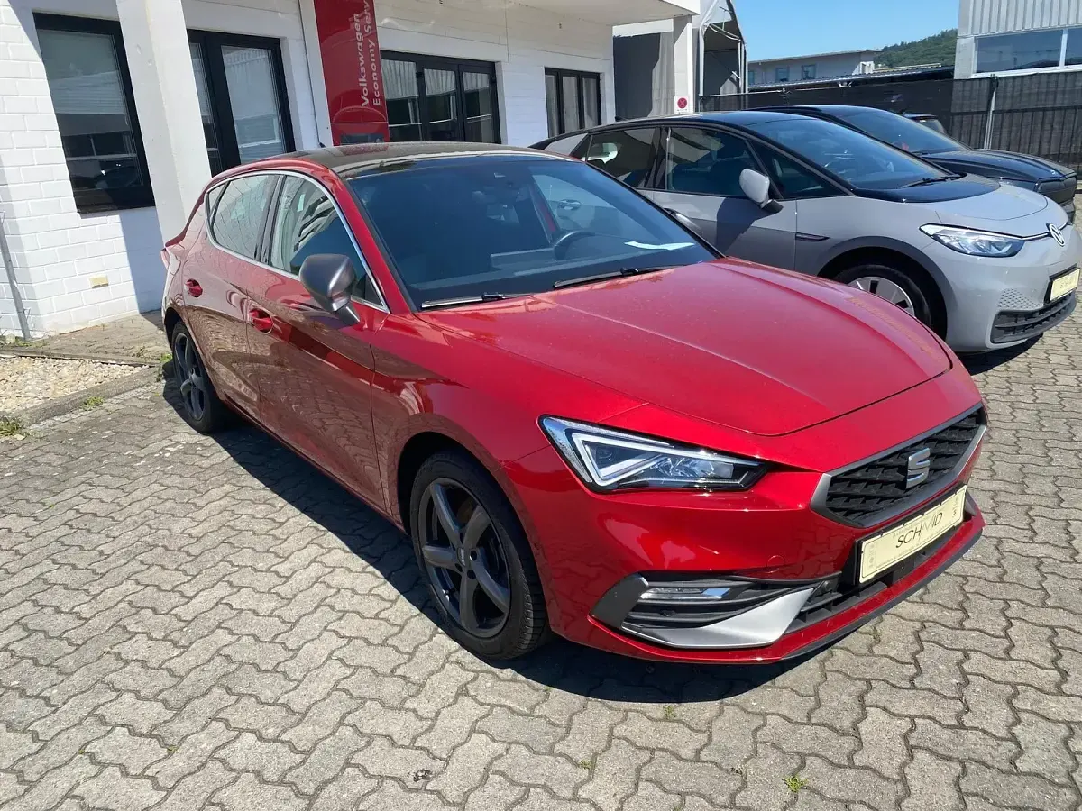 Gebraucht Seat Leon FR 150 PS (110 kW) 2020 "desire" rot Limousine