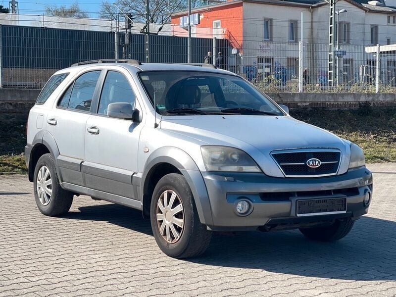 Gebraucht Kia Sorento 140 PS (102 kW) 2005 Silber SUV
