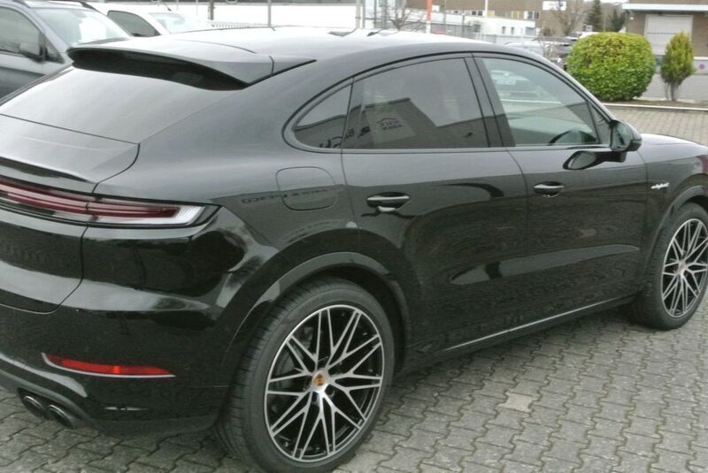Gebraucht Porsche Cayenne 470 PS (345 kW) 2025 SUV