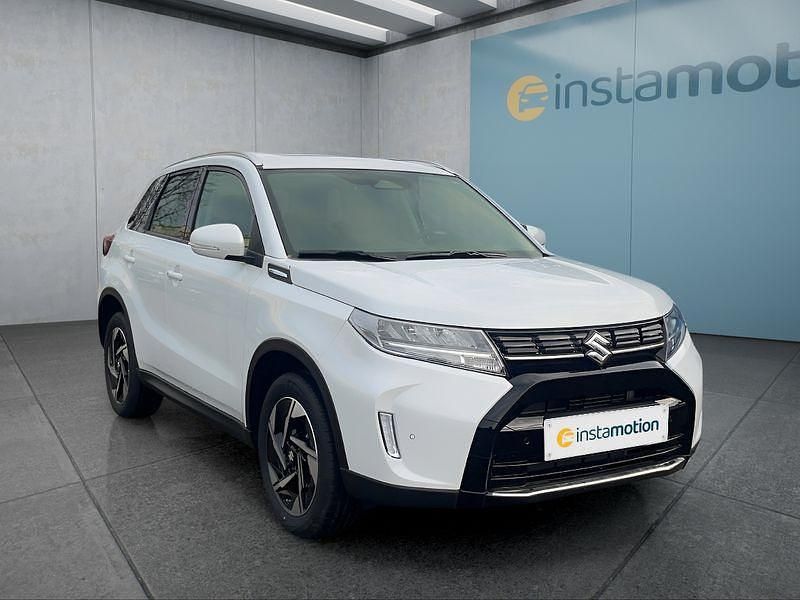 Neu Suzuki Vitara 102 PS (75 kW) 2025 Weiß SUV