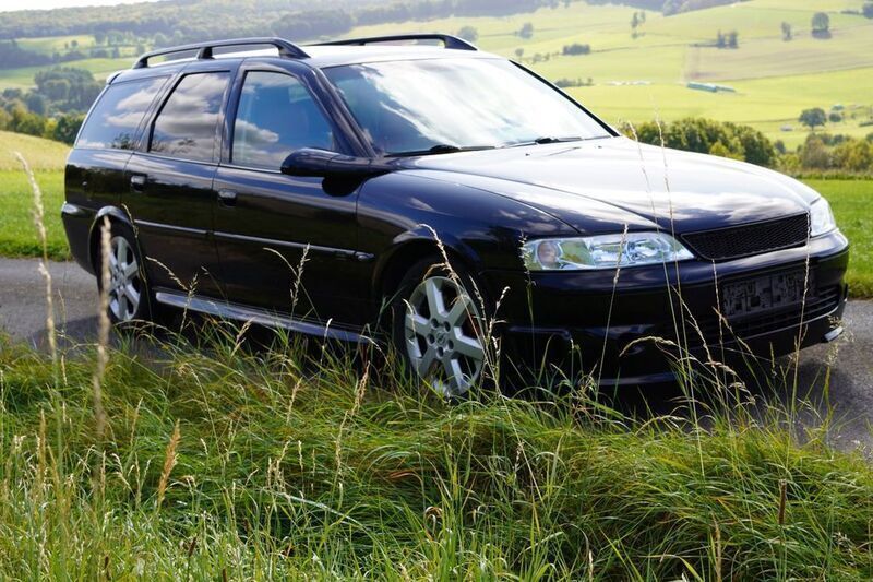 Gebraucht 2000 Opel Vectra Limousine | 7.990 € - Bild 1/4