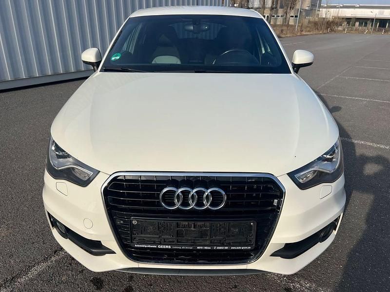 Gebraucht Audi A1 Sportback S-Line 185 PS (136 kW) 2012 Weiß Kleinwagen
