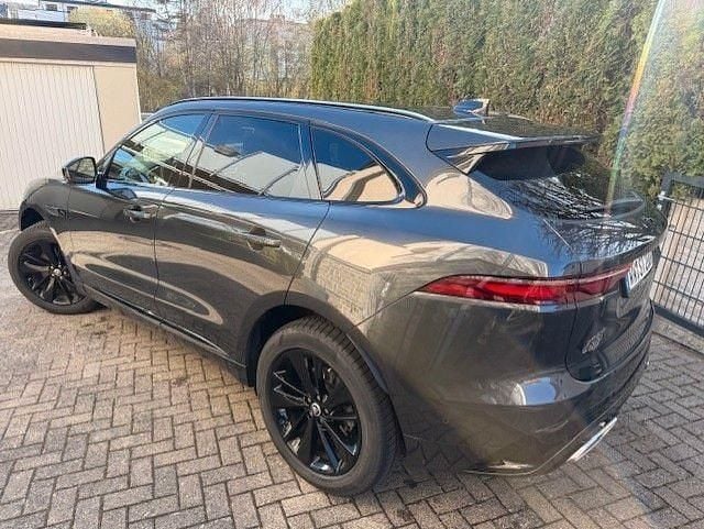 Gebraucht Jaguar F-Pace R-Dynamic 300 PS (220 kW) 2025 Schwarz SUV