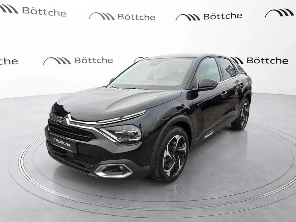 Gebraucht Citroën C4 PureTech 131 PS (96 kW) 2023 Lackierung schwarz perla nera/typ aussenverkleidung metalliclackierung SUV
