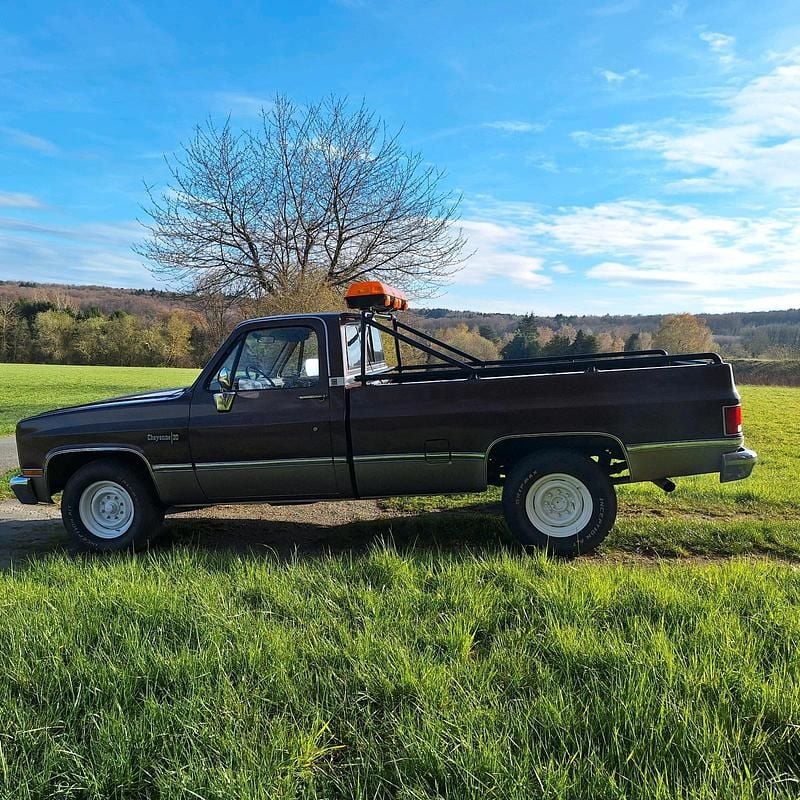 Gebraucht Chevrolet C20 162 PS (119 kW) 1981 Braun Pickup