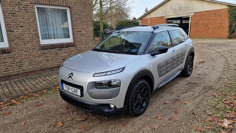 Gebraucht Citroën C4 Feel 99 PS (72 kW) 2016 Silber Limousine