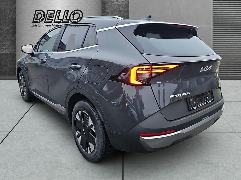 Neu Kia Sportage Comfort 179 PS (131 kW) 2025 (h8g) penta metal m SUV