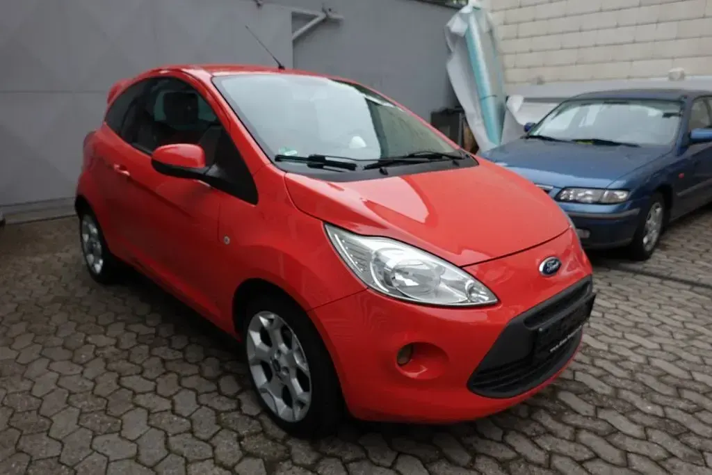 Gebraucht Ford Ka Titanium 69 PS (50 kW) 2009 Rot Kleinwagen