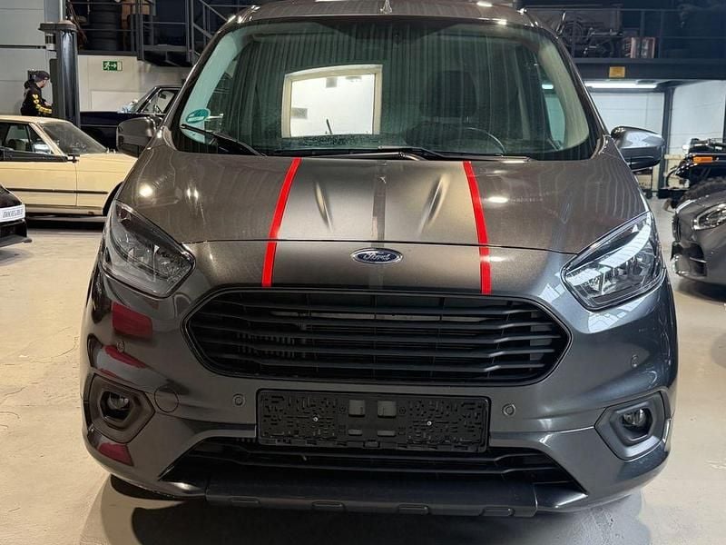 Gebraucht Ford Transit Sport 101 PS (74 kW) 2022 Van / Kleinbus