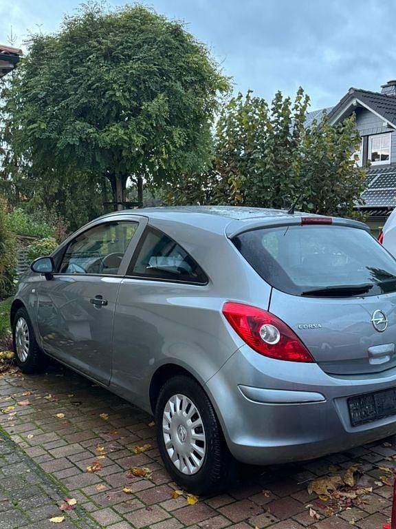 Silber Gebraucht 2014 Opel Corsa Kleinwagen | 4.199 € (Fairer Preis) - Bild 1/4