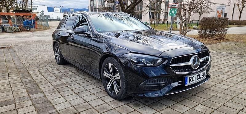 Gebraucht Mercedes C220 200 PS (147 kW) 2021 Schwarz Limousine