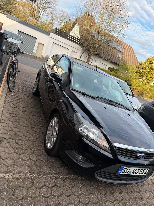 Second-hand Ford Focus 102 CP (75 kW) 2009 Negru Hatchback