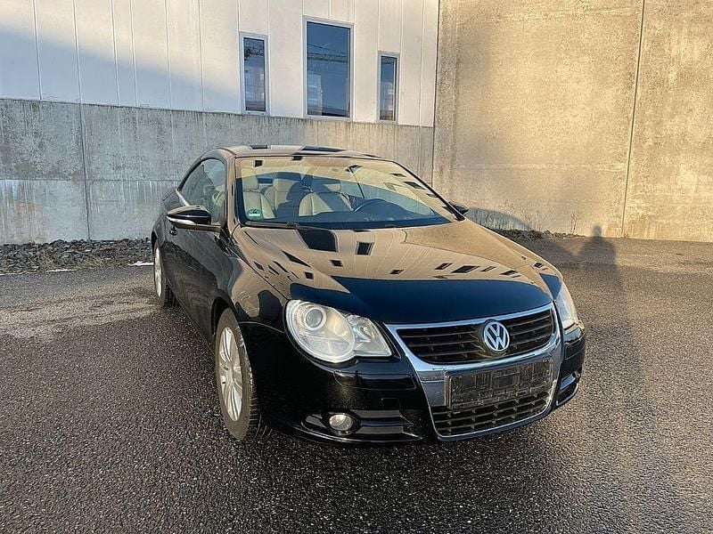 Schwarz Gebraucht 2009 VW Eos Cabrio | 3.890 € (Superpreis) - Bild 1/4