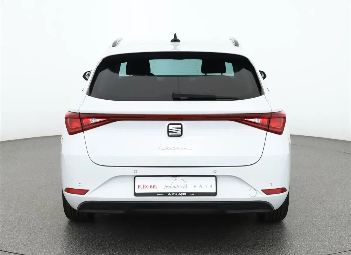 Gebraucht Seat Leon ST 150 PS (110 kW) 2022 Weiß Kombi