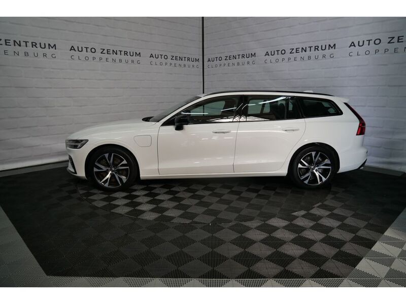 Gebraucht Volvo V60 R-Design 341 PS (250 kW) 2020 Weiß Kombi