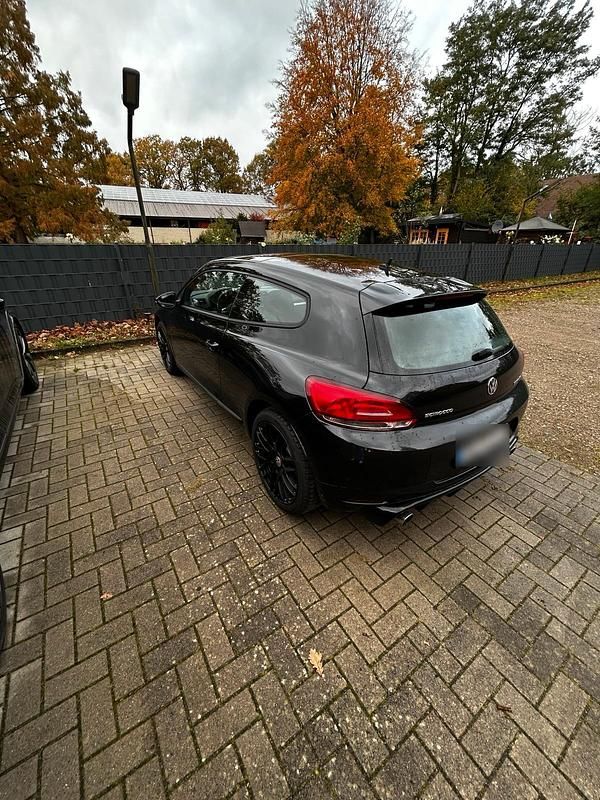Gebraucht VW Scirocco 122 PS (89 kW) 2011 Schwarz Coupé