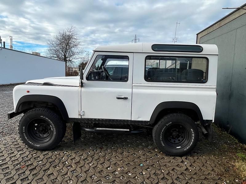 Gebraucht Land Rover Defender 135 PS (99 kW) 1996 Weiß SUV
