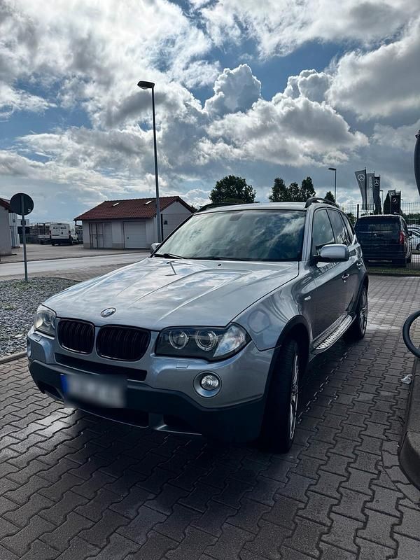 Grau Gebraucht 2007 BMW X3 SUV | 4.000 € (Superpreis) - Bild 1/4