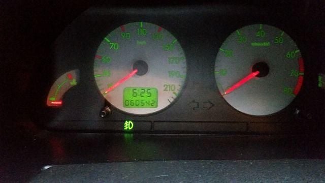 Gebraucht Citroën Saxo 102 PS (75 kW) 1999 Gold Kleinwagen