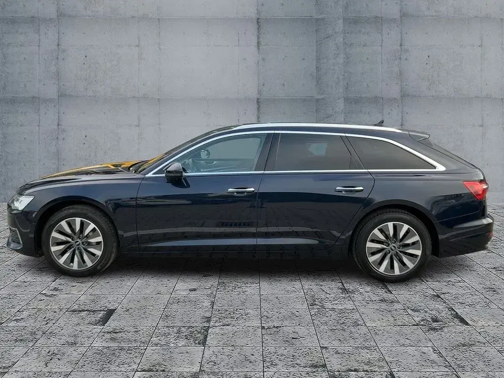 Używany Audi A6 Design 204 KM (150 kW) 2021 Niebieski Kombi
